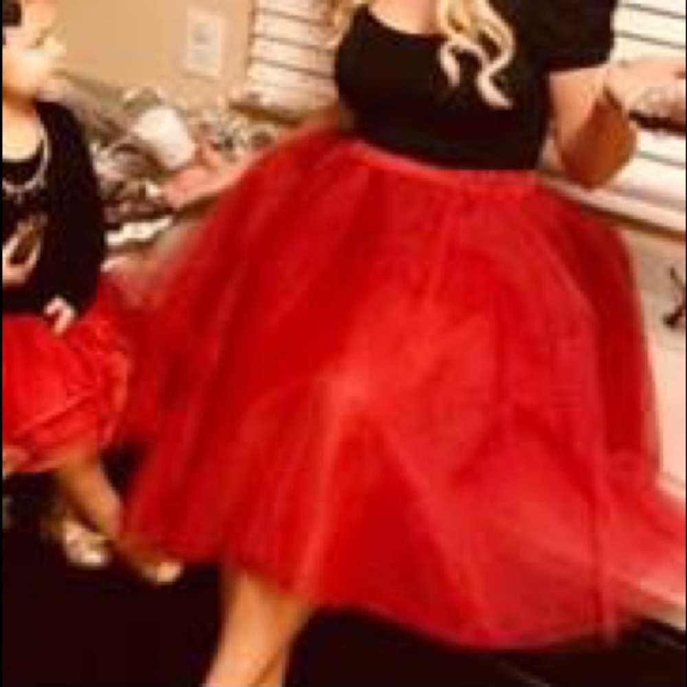 Adult red tulle skirt